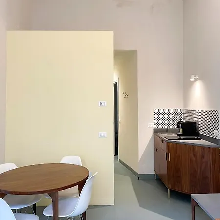 Bed & Breakfast 21 Armeno Naples