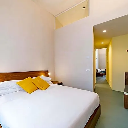 21 Armeno Bed & Breakfast 4*